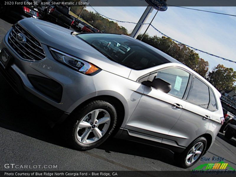 Iconic Silver Metallic / Ebony 2020 Ford Edge SE