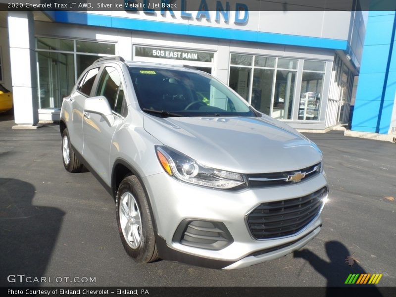 Silver Ice Metallic / Jet Black 2020 Chevrolet Trax LT AWD