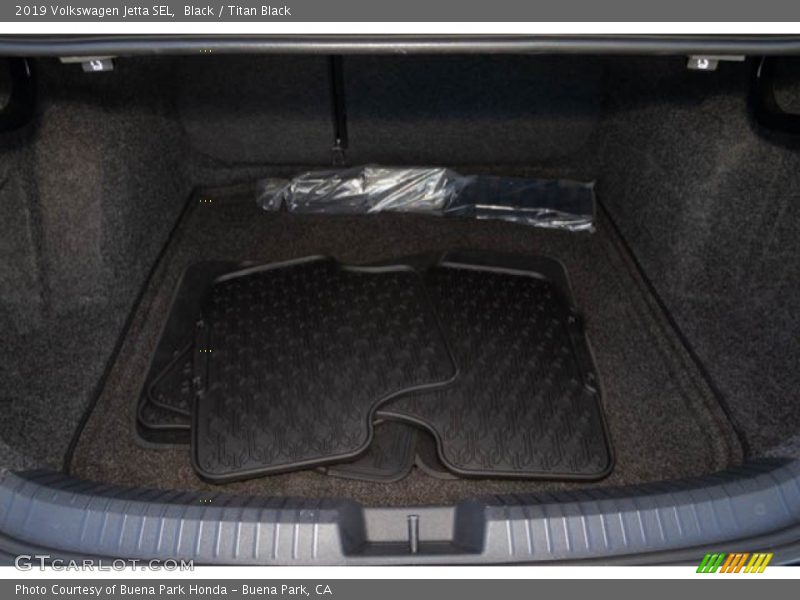 Black / Titan Black 2019 Volkswagen Jetta SEL