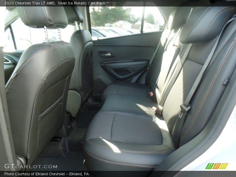 Silver Ice Metallic / Jet Black 2020 Chevrolet Trax LT AWD