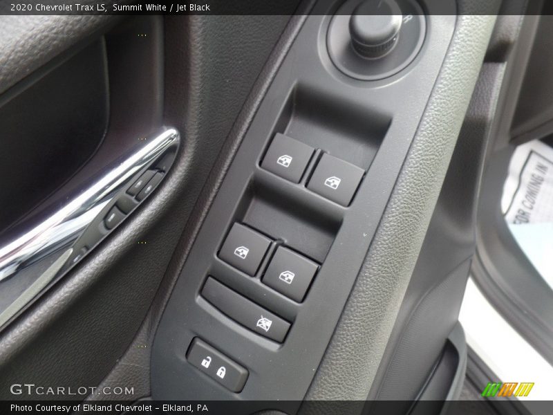 Summit White / Jet Black 2020 Chevrolet Trax LS