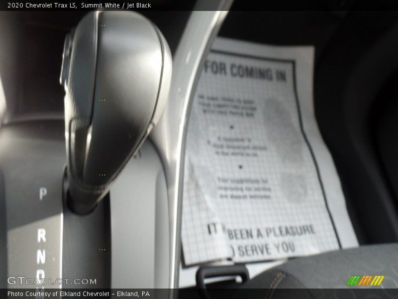 Summit White / Jet Black 2020 Chevrolet Trax LS