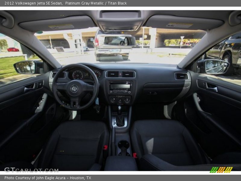 Platinum Gray Metallic / Titan Black 2012 Volkswagen Jetta SE Sedan