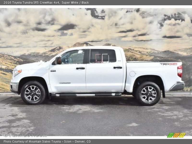 Super White / Black 2016 Toyota Tundra SR5 CrewMax 4x4