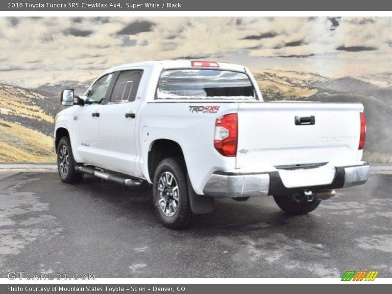 Super White / Black 2016 Toyota Tundra SR5 CrewMax 4x4