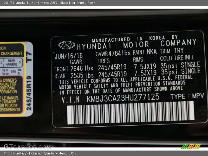 Black Noir Pearl / Black 2017 Hyundai Tucson Limited AWD
