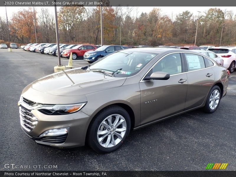 Front 3/4 View of 2020 Malibu LT