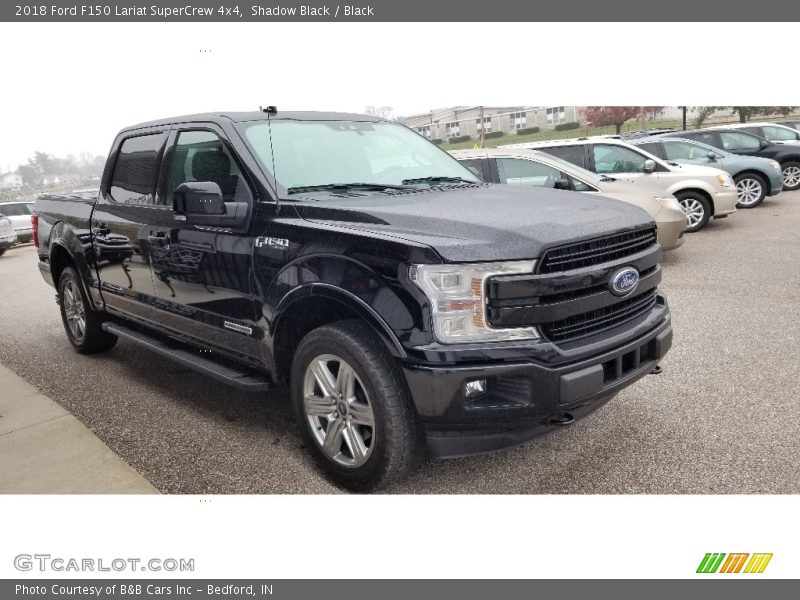 Front 3/4 View of 2018 F150 Lariat SuperCrew 4x4