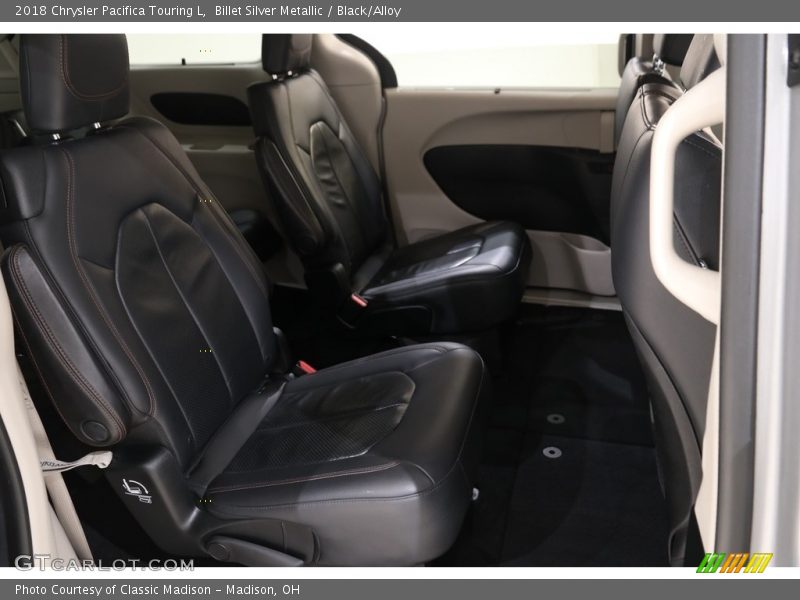 Billet Silver Metallic / Black/Alloy 2018 Chrysler Pacifica Touring L