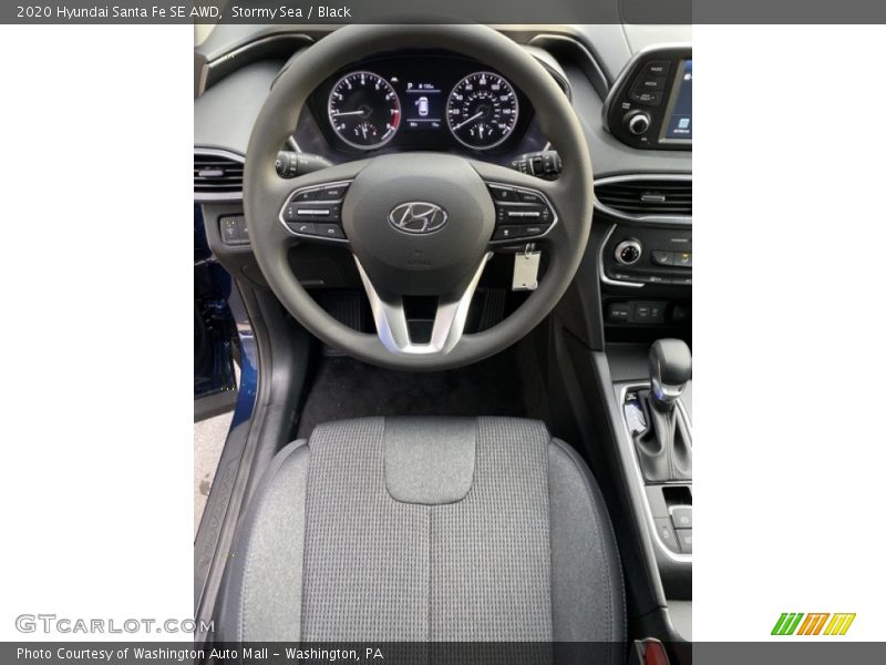  2020 Santa Fe SE AWD Steering Wheel