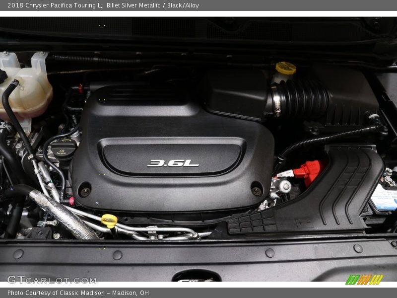 Billet Silver Metallic / Black/Alloy 2018 Chrysler Pacifica Touring L