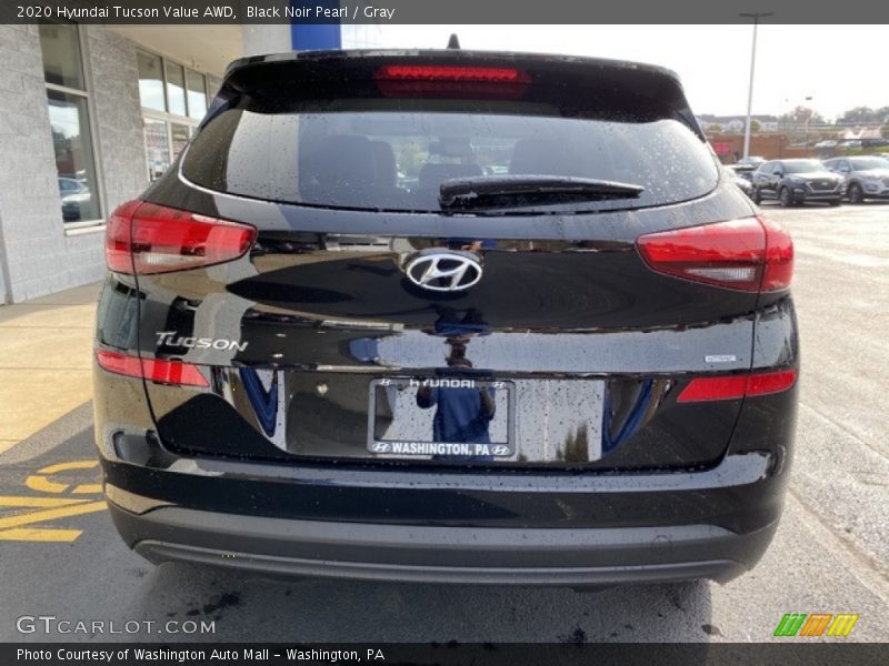 Black Noir Pearl / Gray 2020 Hyundai Tucson Value AWD