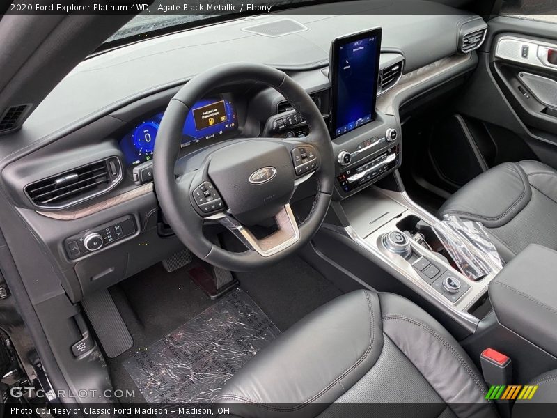  2020 Explorer Platinum 4WD Ebony Interior