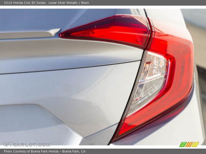 Lunar Silver Metallic / Black 2019 Honda Civic EX Sedan