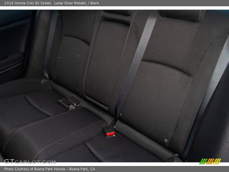 Lunar Silver Metallic / Black 2019 Honda Civic EX Sedan