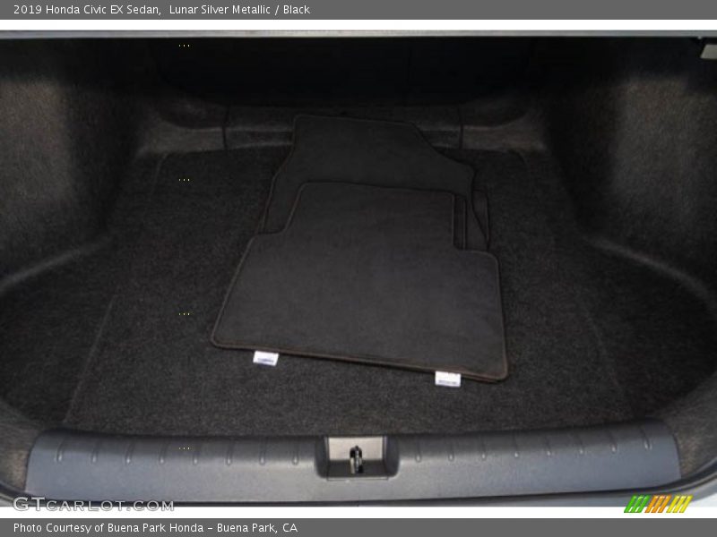 Lunar Silver Metallic / Black 2019 Honda Civic EX Sedan