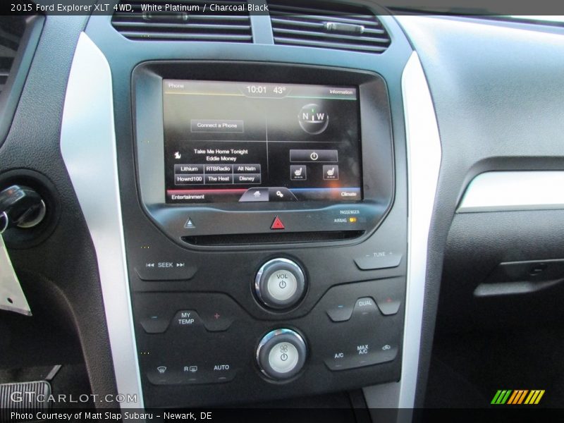 White Platinum / Charcoal Black 2015 Ford Explorer XLT 4WD