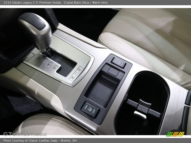 Crystal Black Silica / Warm Ivory 2010 Subaru Legacy 2.5i Premium Sedan