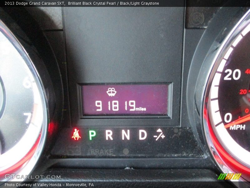 Brilliant Black Crystal Pearl / Black/Light Graystone 2013 Dodge Grand Caravan SXT