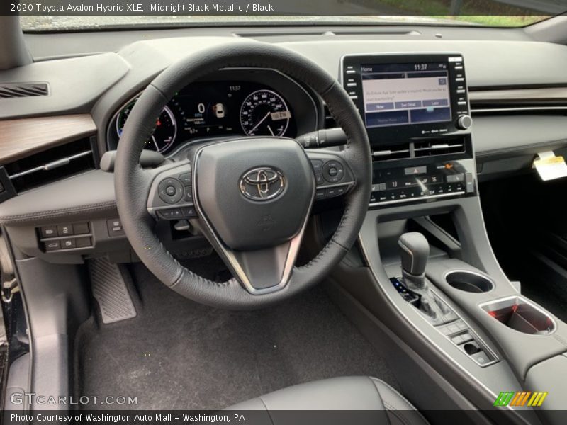 Dashboard of 2020 Avalon Hybrid XLE
