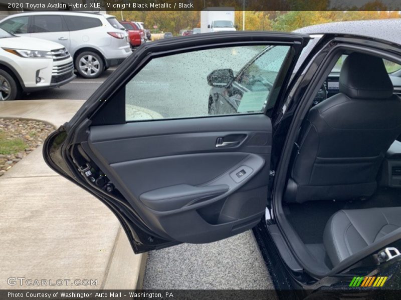 Midnight Black Metallic / Black 2020 Toyota Avalon Hybrid XLE