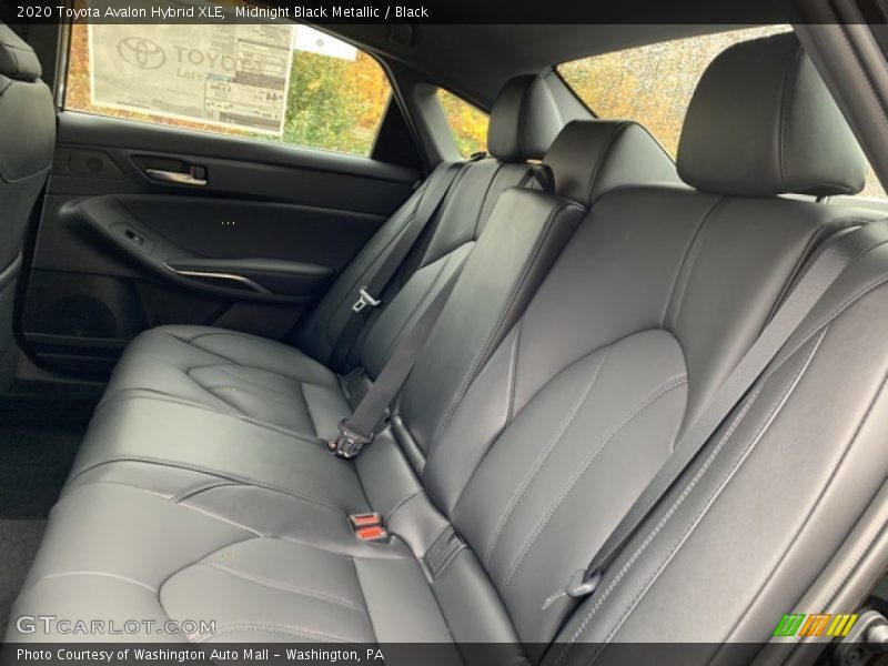 Midnight Black Metallic / Black 2020 Toyota Avalon Hybrid XLE