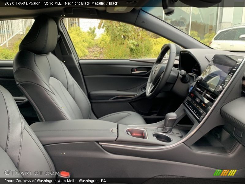 Midnight Black Metallic / Black 2020 Toyota Avalon Hybrid XLE