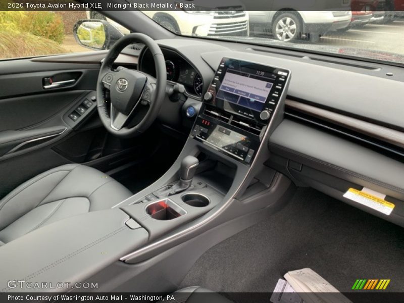  2020 Avalon Hybrid XLE Black Interior