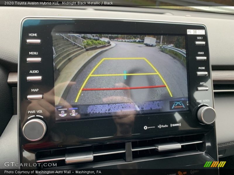 Midnight Black Metallic / Black 2020 Toyota Avalon Hybrid XLE