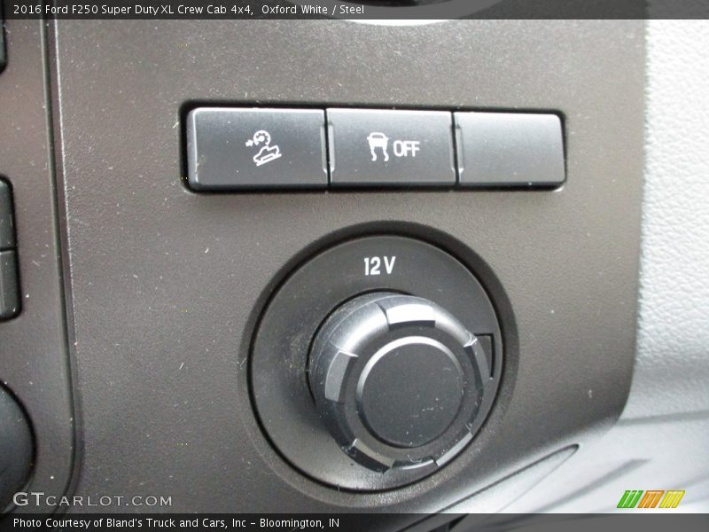Oxford White / Steel 2016 Ford F250 Super Duty XL Crew Cab 4x4