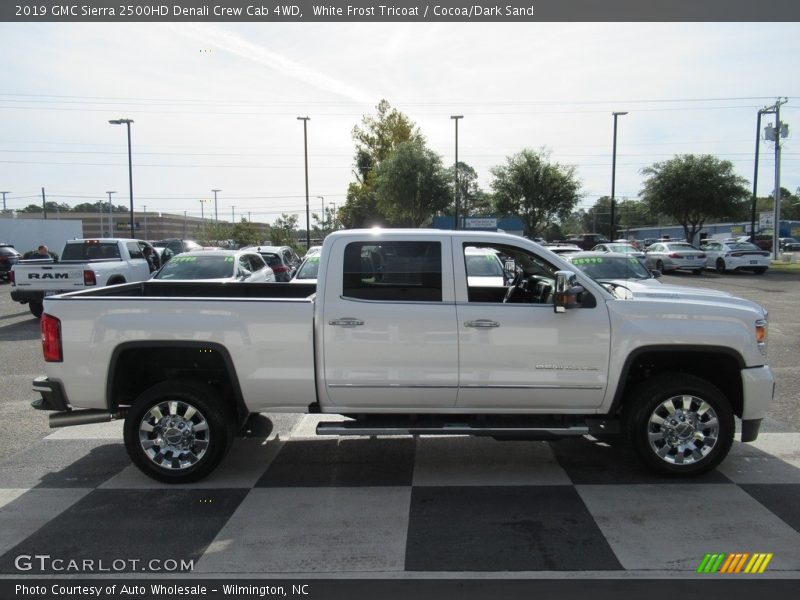 White Frost Tricoat / Cocoa/Dark Sand 2019 GMC Sierra 2500HD Denali Crew Cab 4WD