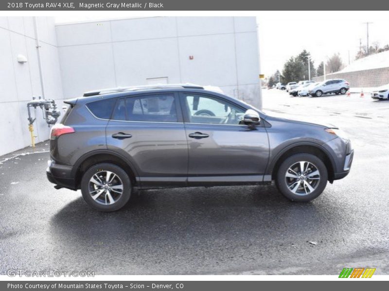 Magnetic Gray Metallic / Black 2018 Toyota RAV4 XLE