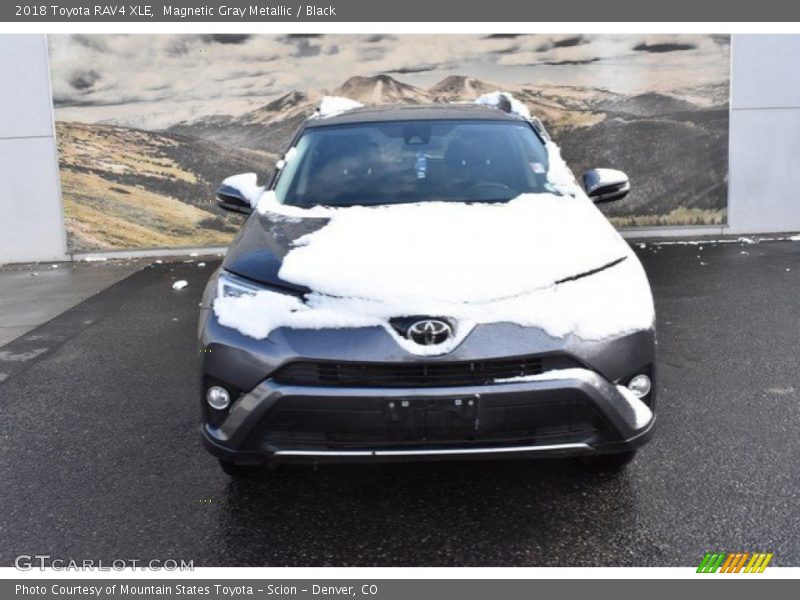 Magnetic Gray Metallic / Black 2018 Toyota RAV4 XLE