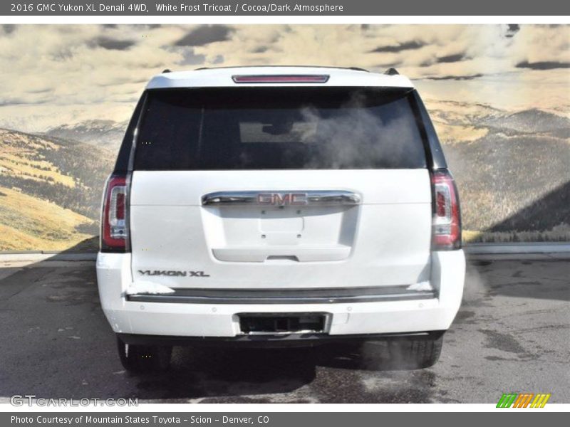 White Frost Tricoat / Cocoa/Dark Atmosphere 2016 GMC Yukon XL Denali 4WD