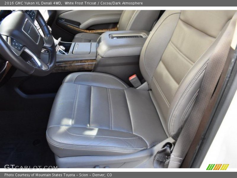 White Frost Tricoat / Cocoa/Dark Atmosphere 2016 GMC Yukon XL Denali 4WD