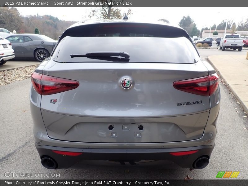 Stromboli Gray Metallic / Black 2019 Alfa Romeo Stelvio Ti Sport AWD
