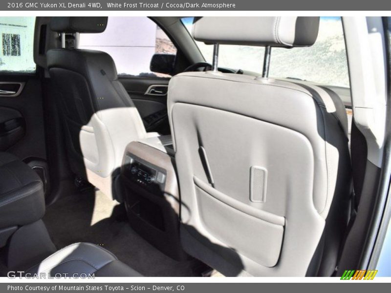 White Frost Tricoat / Cocoa/Dark Atmosphere 2016 GMC Yukon XL Denali 4WD