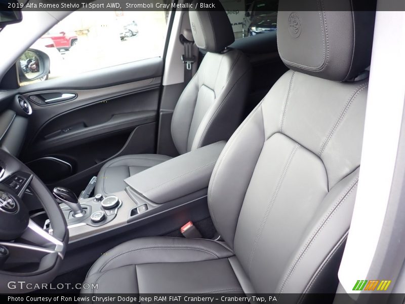 Stromboli Gray Metallic / Black 2019 Alfa Romeo Stelvio Ti Sport AWD