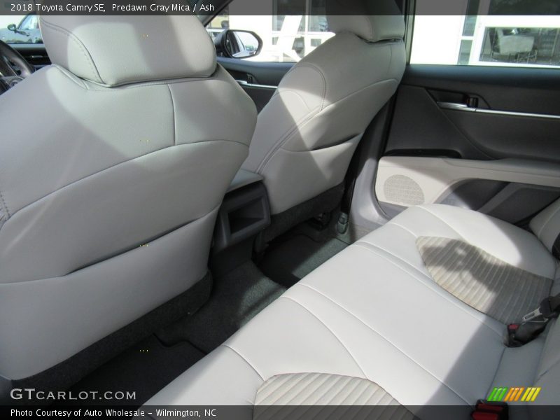 Predawn Gray Mica / Ash 2018 Toyota Camry SE