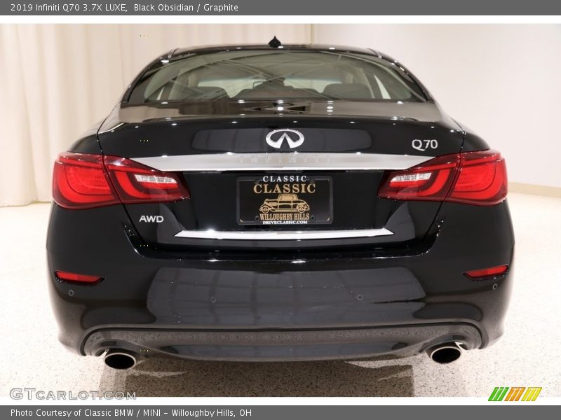 Black Obsidian / Graphite 2019 Infiniti Q70 3.7X LUXE