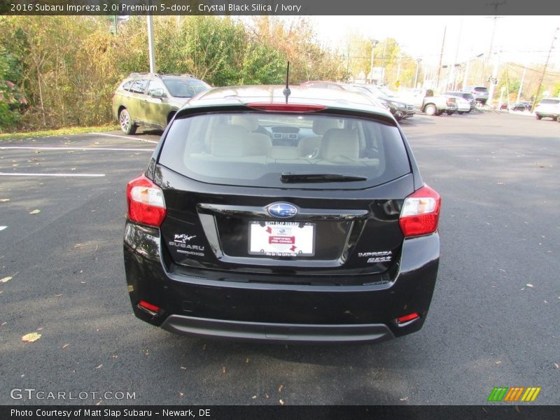 Crystal Black Silica / Ivory 2016 Subaru Impreza 2.0i Premium 5-door