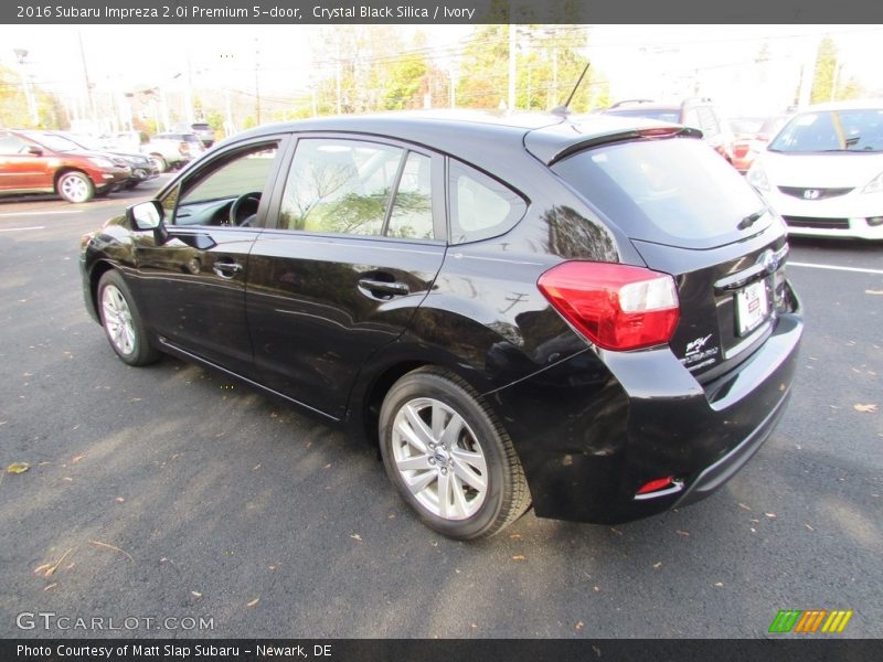 Crystal Black Silica / Ivory 2016 Subaru Impreza 2.0i Premium 5-door