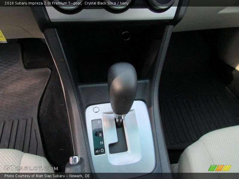 Crystal Black Silica / Ivory 2016 Subaru Impreza 2.0i Premium 5-door