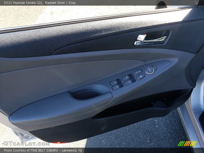 Radiant Silver / Gray 2013 Hyundai Sonata GLS