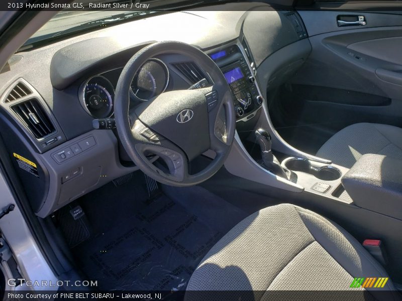Radiant Silver / Gray 2013 Hyundai Sonata GLS