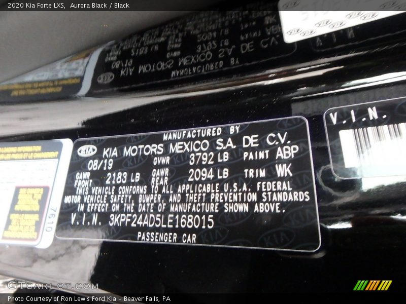 Aurora Black / Black 2020 Kia Forte LXS