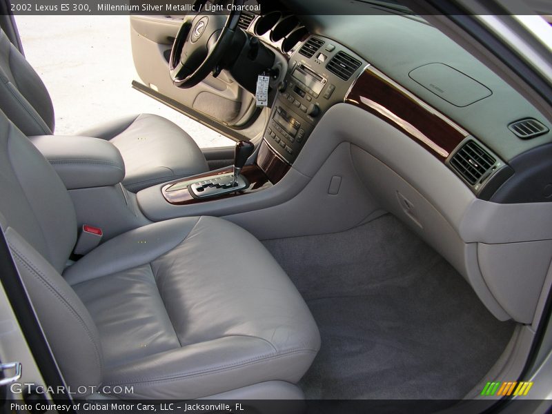 Millennium Silver Metallic / Light Charcoal 2002 Lexus ES 300