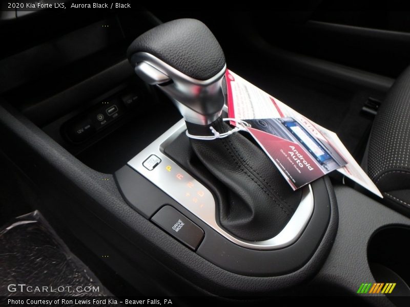 Aurora Black / Black 2020 Kia Forte LXS