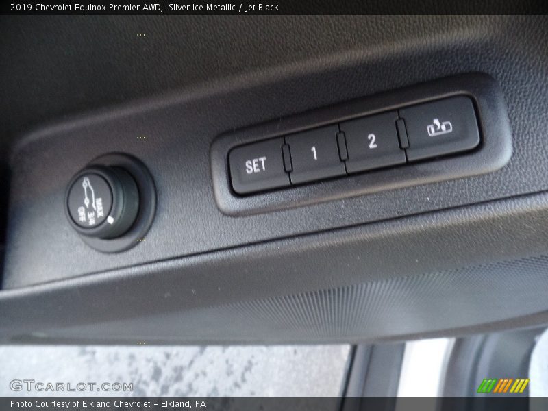 Silver Ice Metallic / Jet Black 2019 Chevrolet Equinox Premier AWD