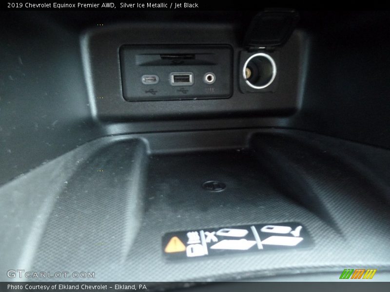 Silver Ice Metallic / Jet Black 2019 Chevrolet Equinox Premier AWD